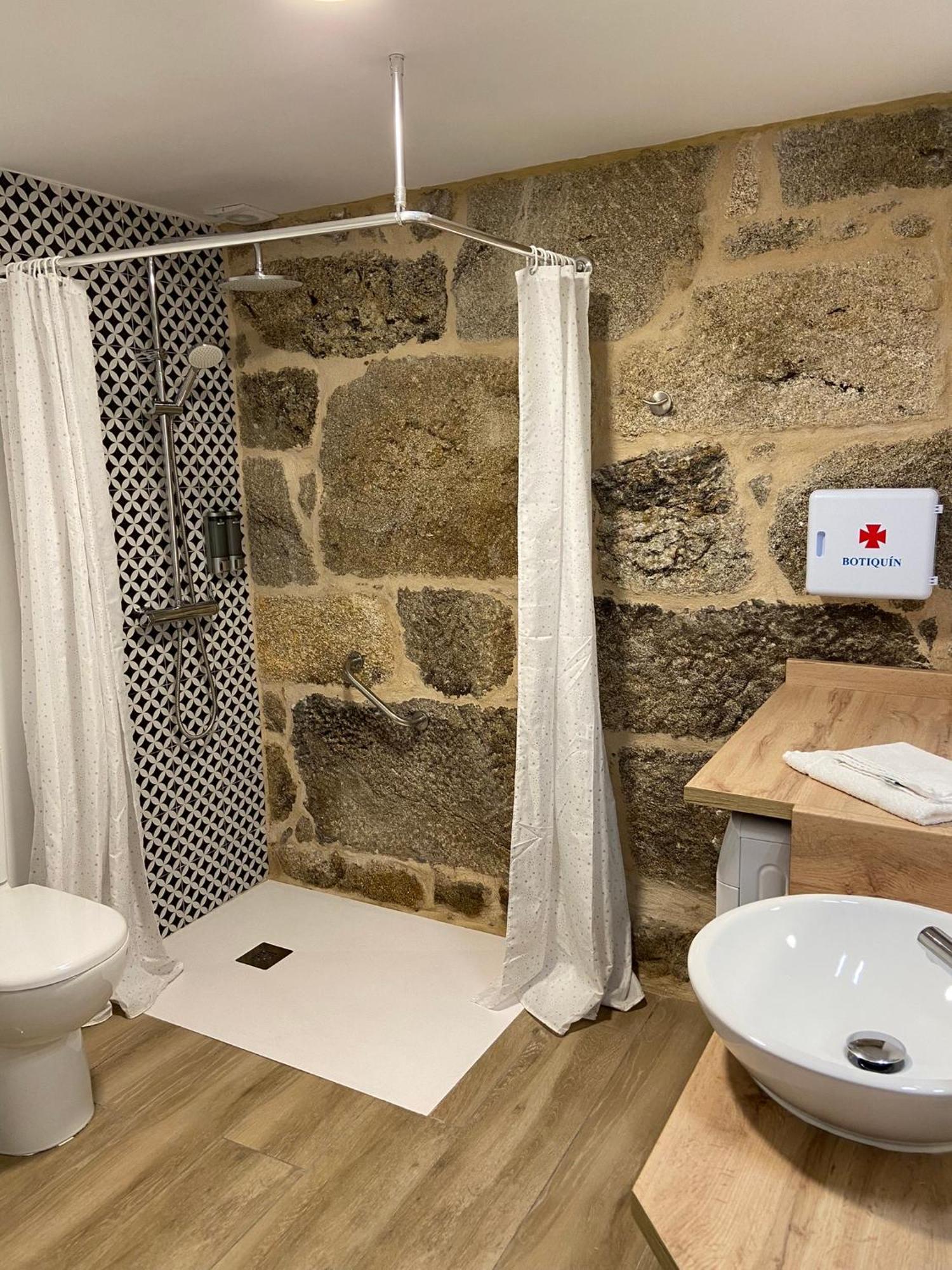 Reginita Apartamentos Arbo Cameră foto