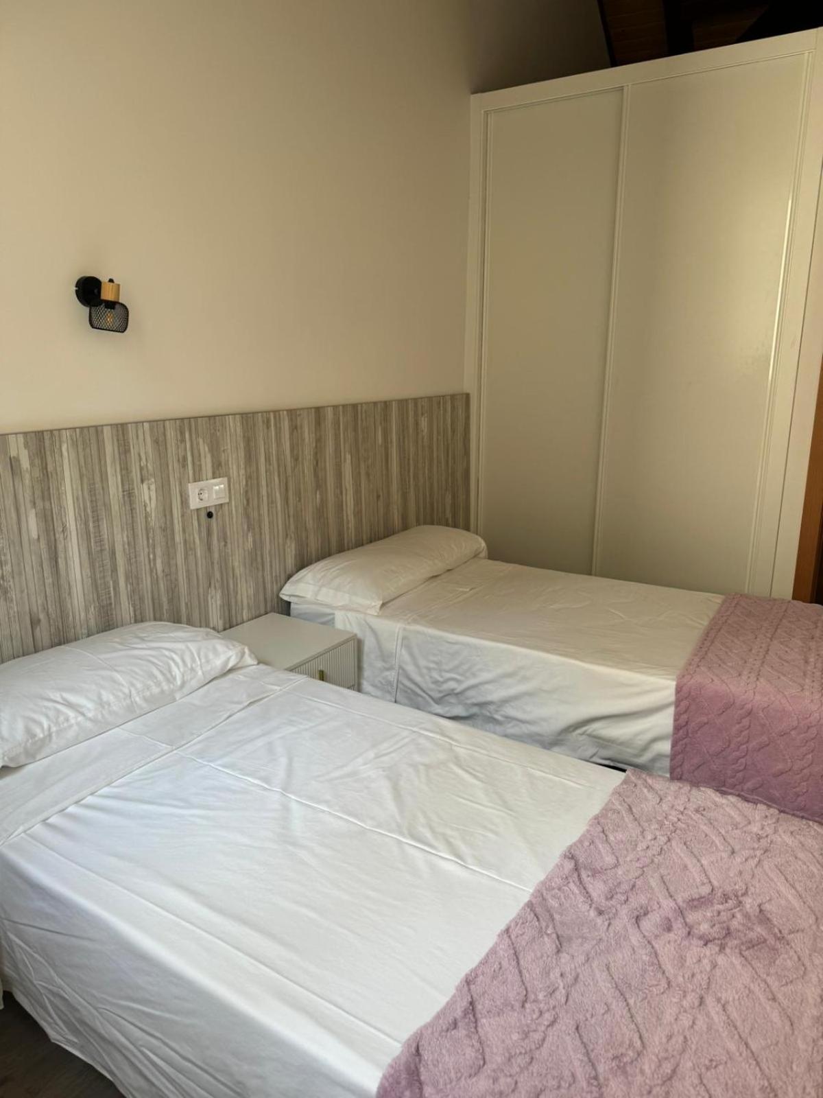 Reginita Apartamentos Arbo Exterior foto